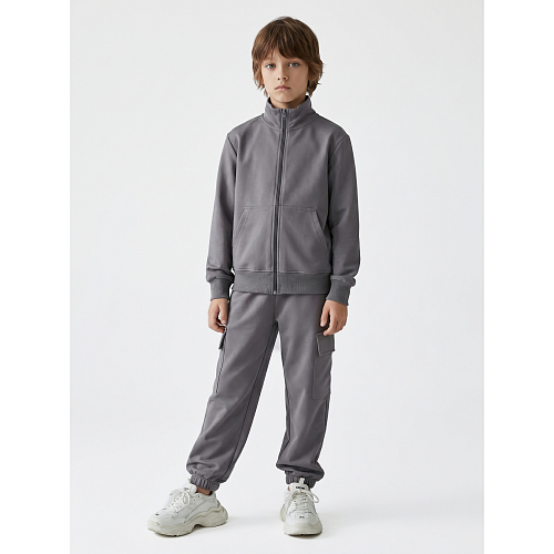 костюмы спортивные 