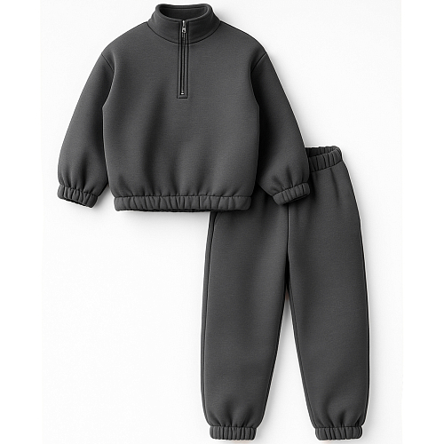 костюмы спортивные