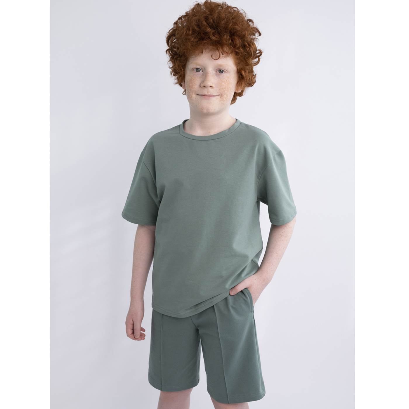 Комплект шорты и футболка футер 2х нитка петля 7424320101 Комплект шорты и футболка футер 2х нитка петля 7424320101